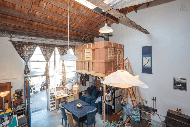 10 absurd vacation rentals jaggers villa bransons village meta gallery 1