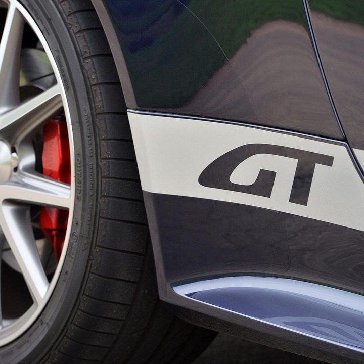 2015 aston martin vantage gt first drive 11 v8 blue