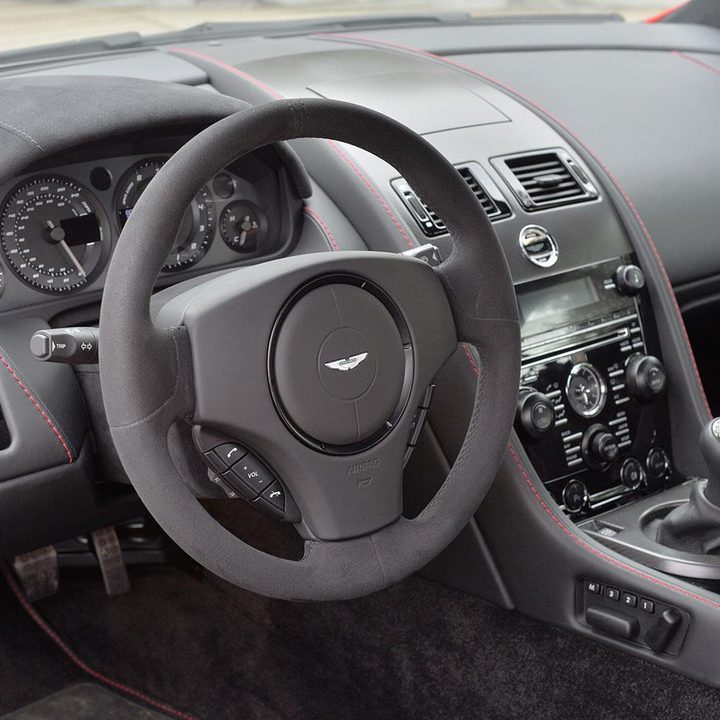 2015 aston martin vantage gt first drive 16 v8 blue