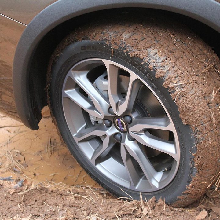 2015 Volvo V60 Cross Country