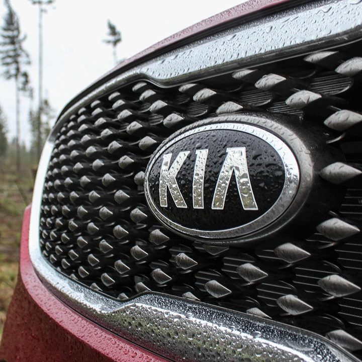 2016 Kia Sorento SX AWD grill