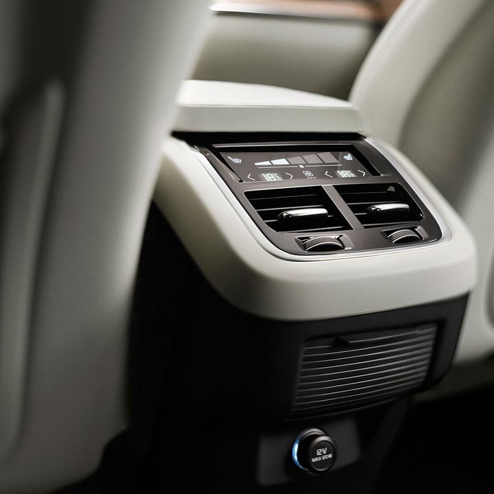 2016 volvo xc90 first drive 120 interior detail