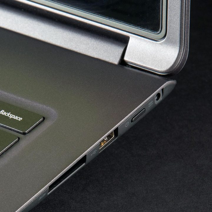 Acer Aspire R13 ports 2