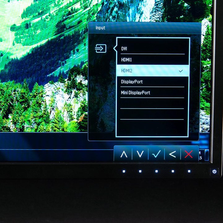 benq bl3201ph review bottom screen corner