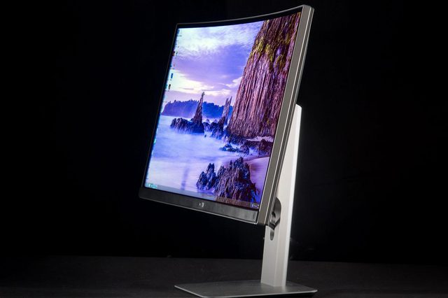 Dell U3415W UltraWide curved monitor