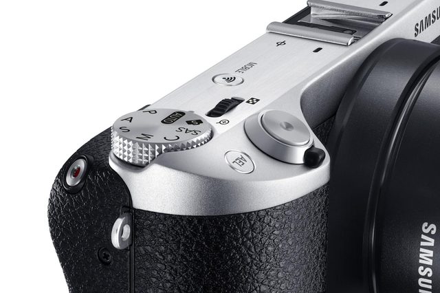 EV-NX500_011_Detail1_Black