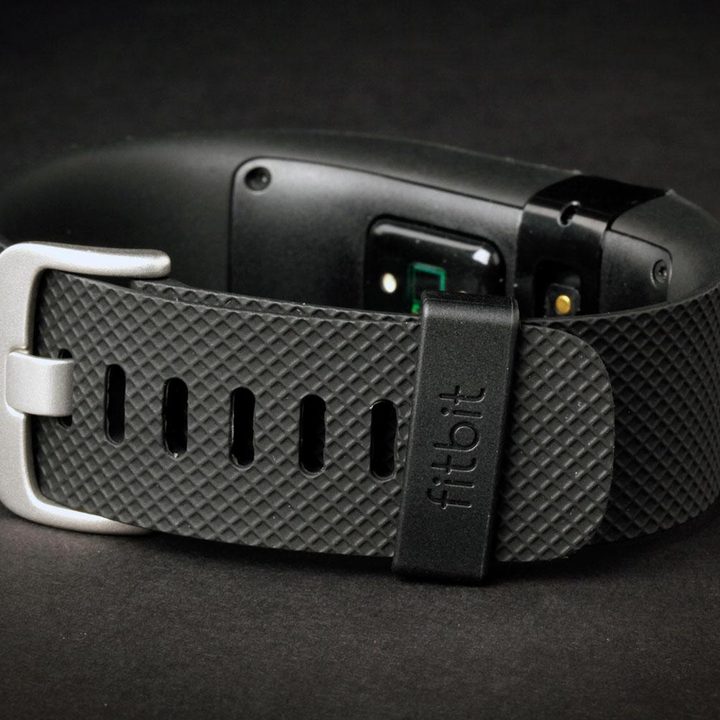 FitBit Charge HR back 2