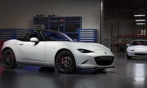 Mazda 2016 MX-5 accessories concept