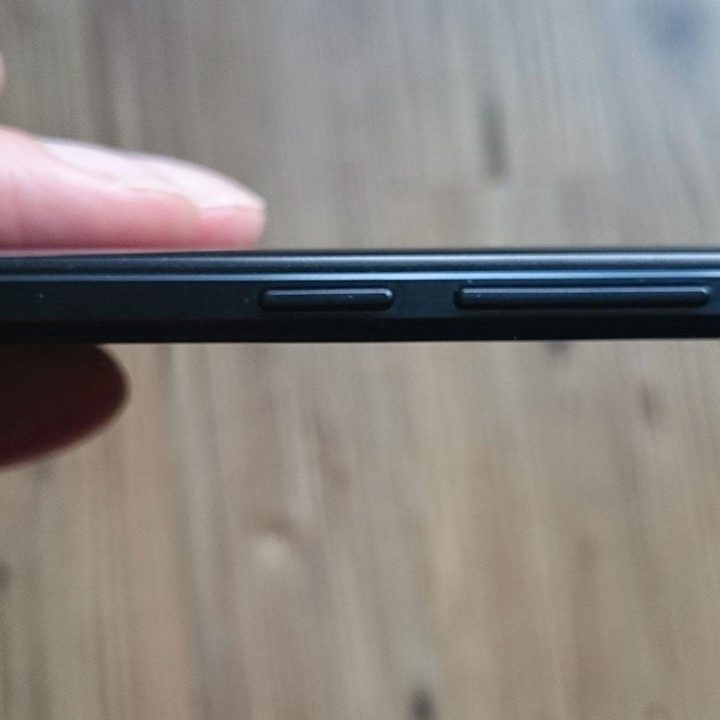 Mlais M9 buttons