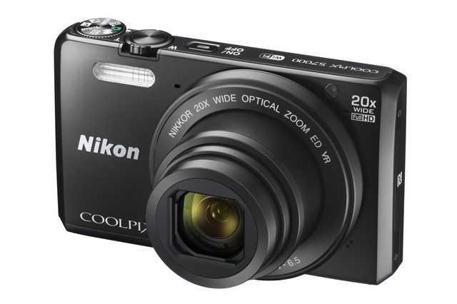Nikon Coolpix S7000