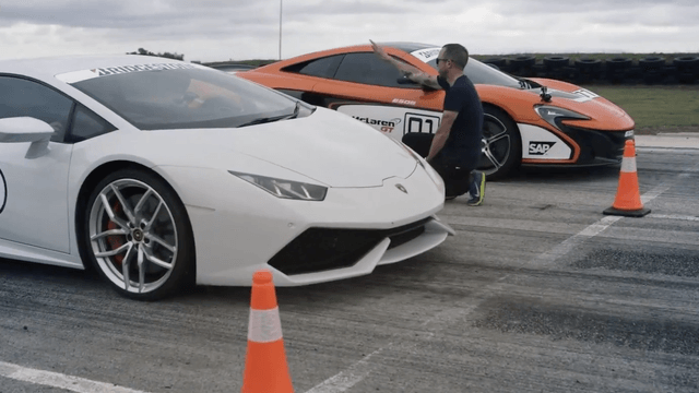 Huracan Vs 650S