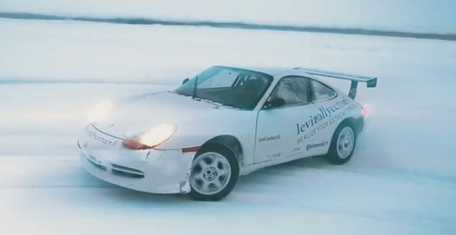 Stunt Freaks, Porsche 911 GT3