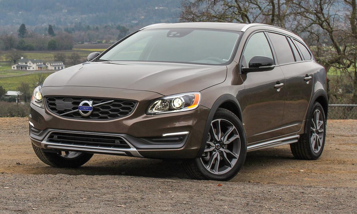 2015 Volvo V60 Cross Country