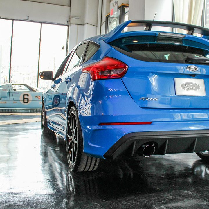 2016 Ford Focus RS blue rear