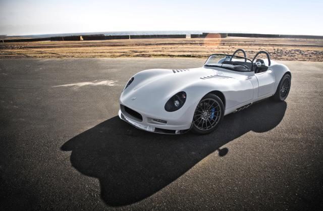 Lucra Cars LC470
