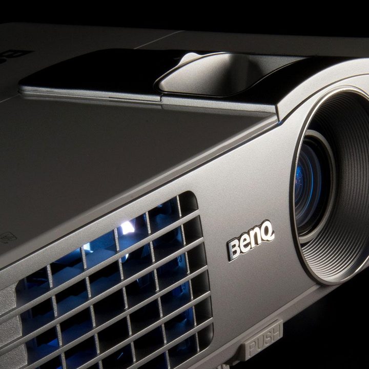 BenQ HT1075