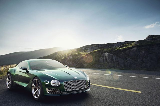 Bentley-EXP-10-Speed-6-outside-press-image
