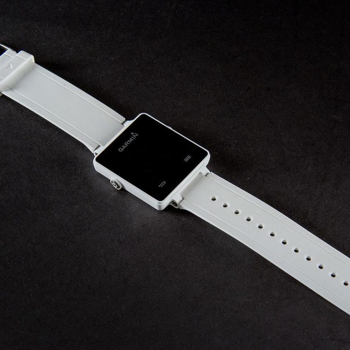 Garmin VivoActive top angle
