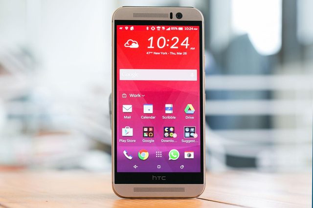 HTC One M9 home