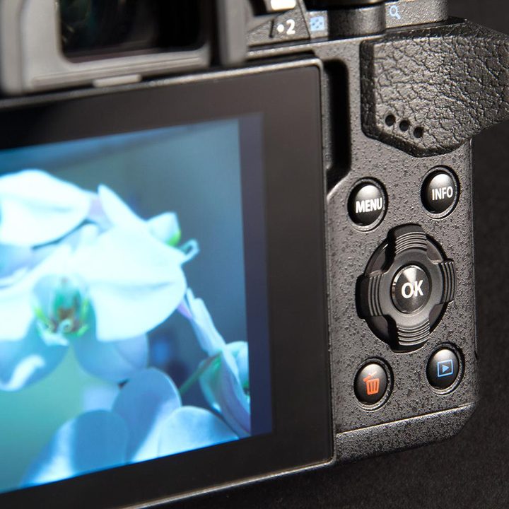Olympus O-MD E-M5 Mark II