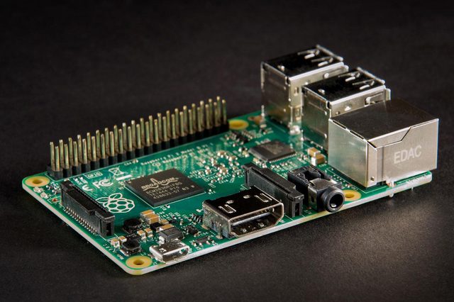 Raspberry Pi 2 mini PC
