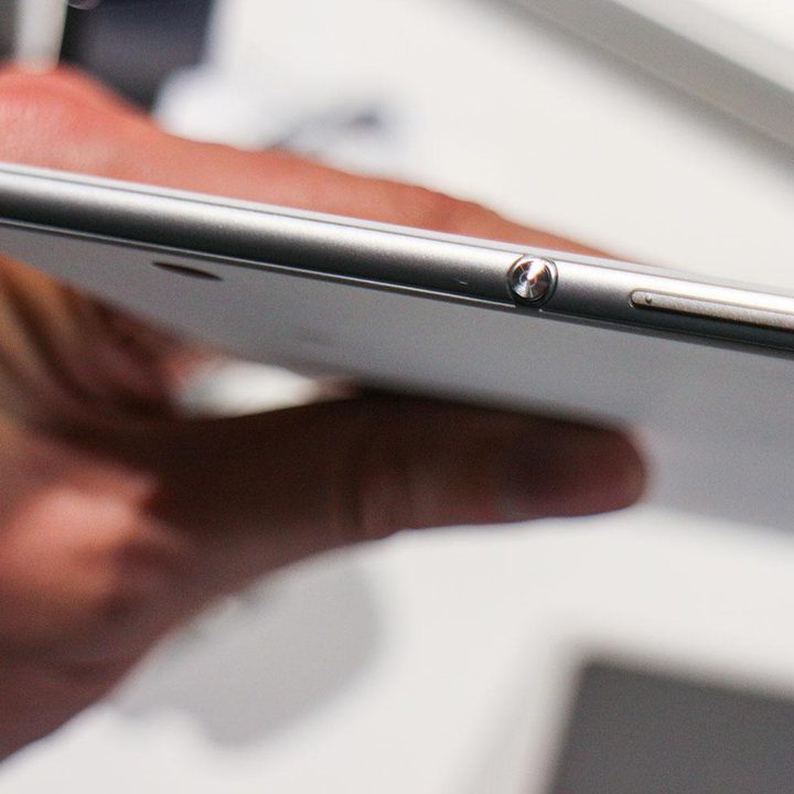Sony Xperia Z4 Tablet