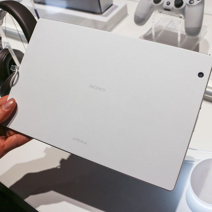 Sony Xperia Z4 Tablet
