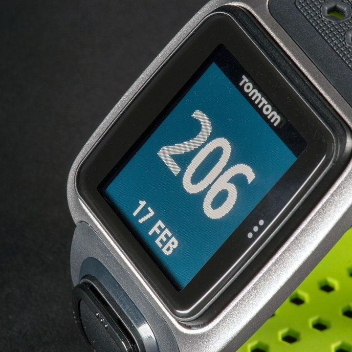 TomTom Golfer screen lit