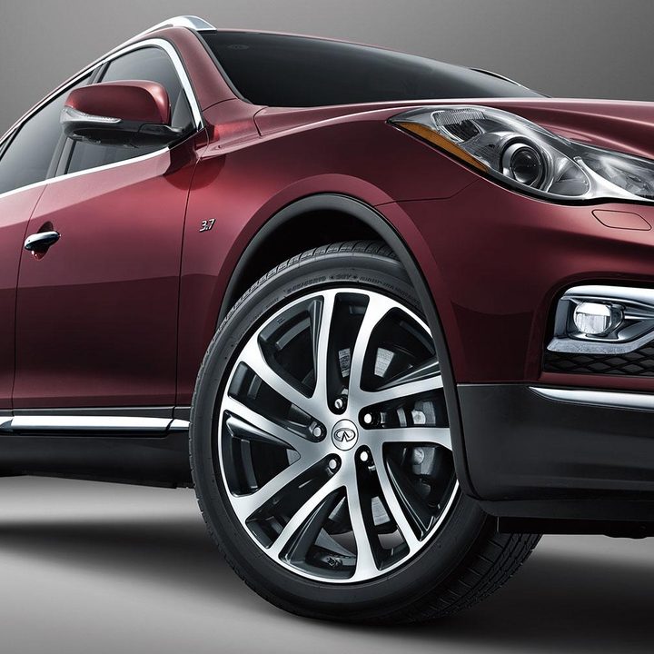 2016 Infiniti QX50 front wheel