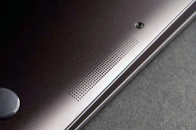 ASUS UX305 speaker