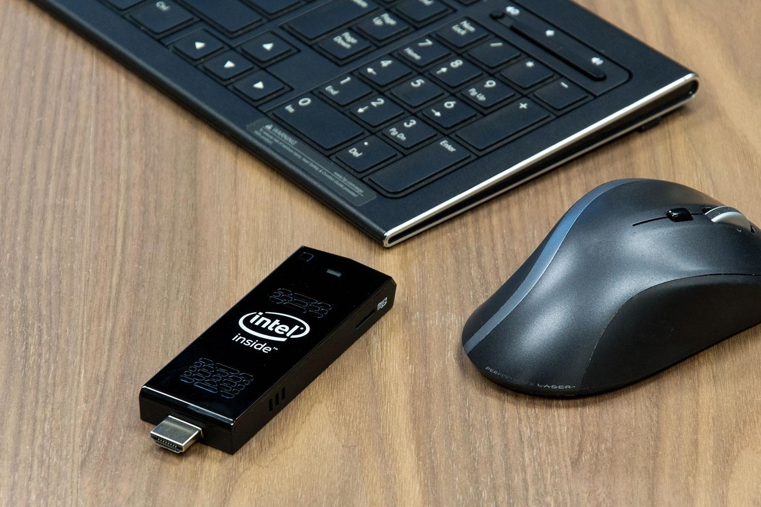 Intel Compute Stick 本体 Intel Compute Stick review - Digital Trends