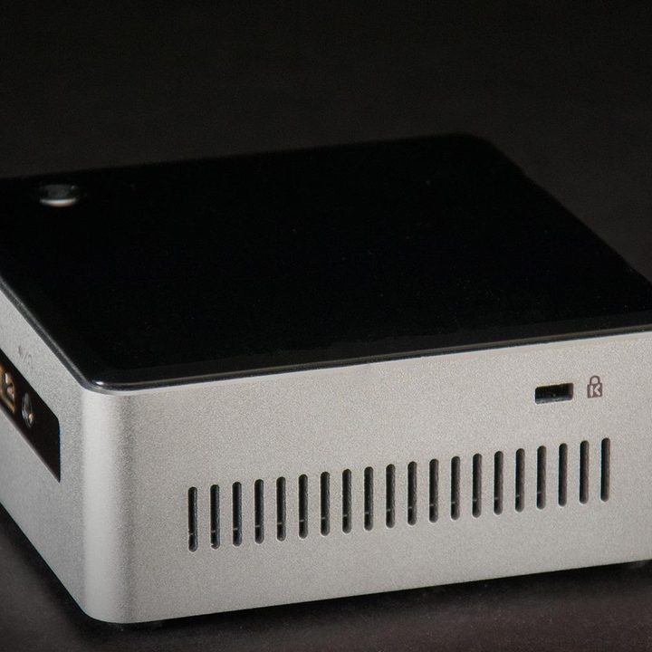 Intel NUC i7