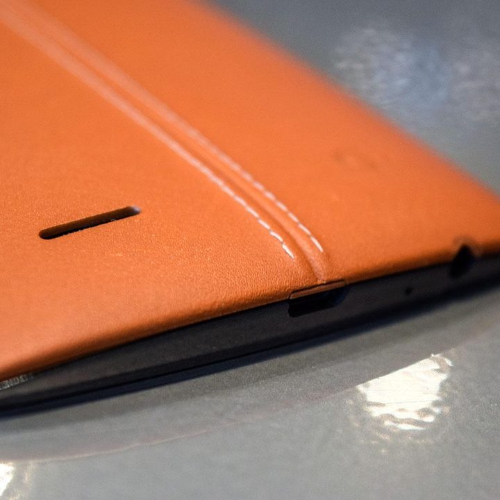 LG G4 leather case edge