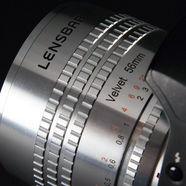 Lensbaby Velvet 56 lens
