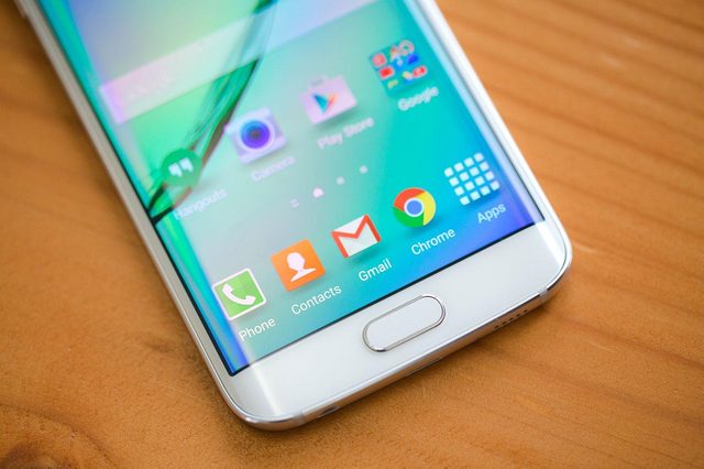Samsung Galaxy S6 Edge bottom screen