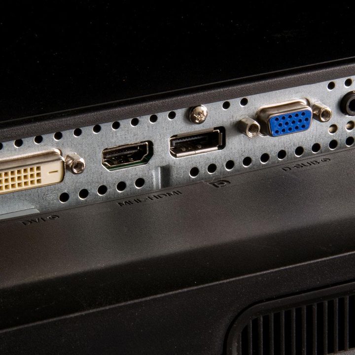 AOC U2868PQU back ports