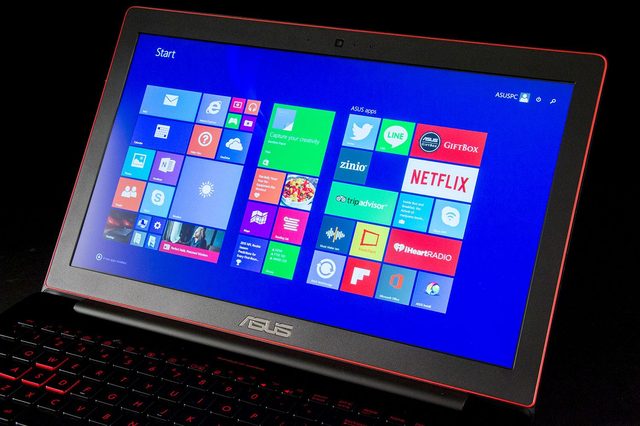 ASUS RoG G501JW DS71 front screen 2