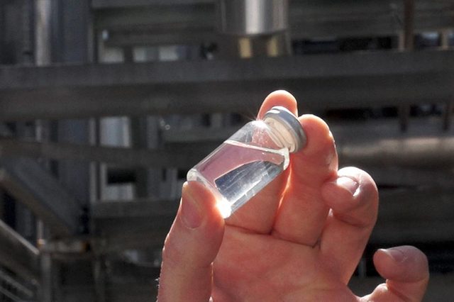 Audi e-benzin vial