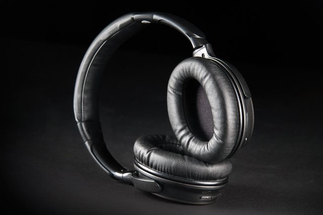 Ausdom M06 earcups