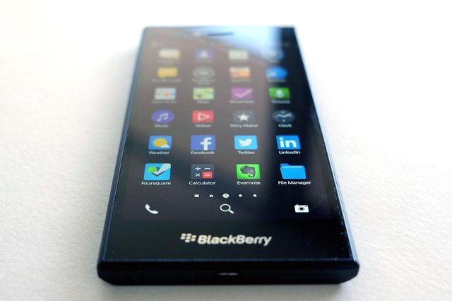 BlackBerry Leap bottom angle