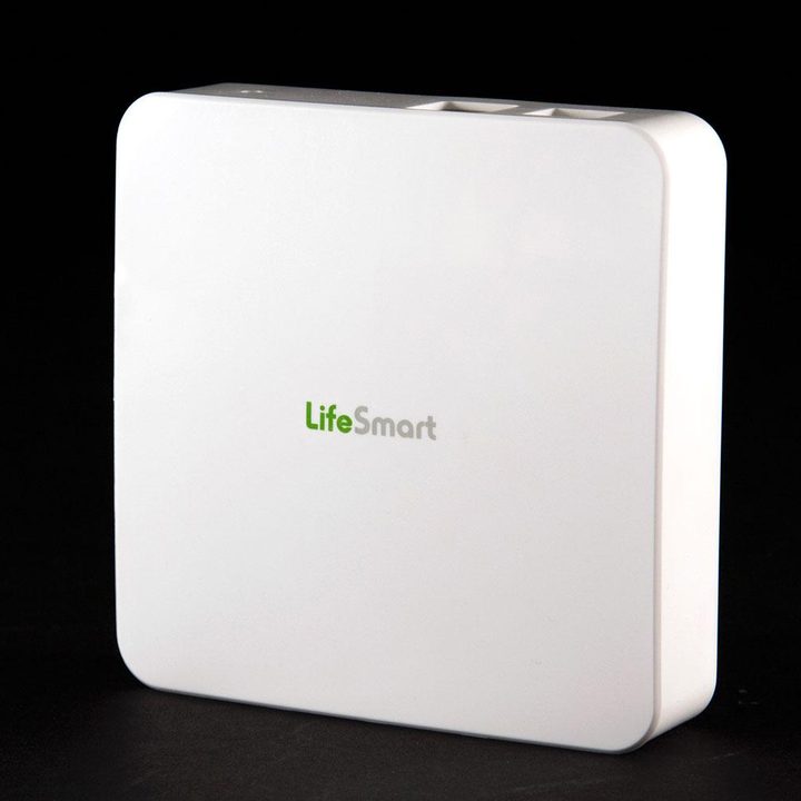 Lifesmart security system box front angle