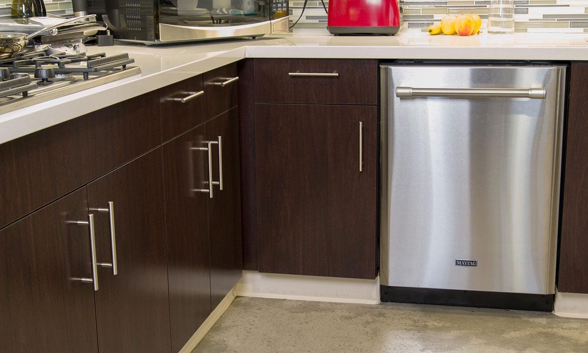 Maytag MDB8969SDM installed