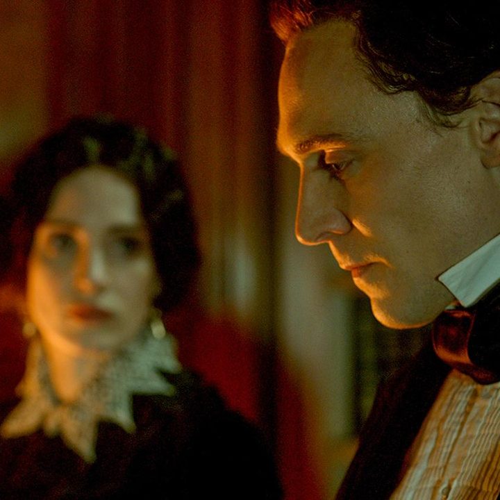crimson peak tom hiddleston 1a