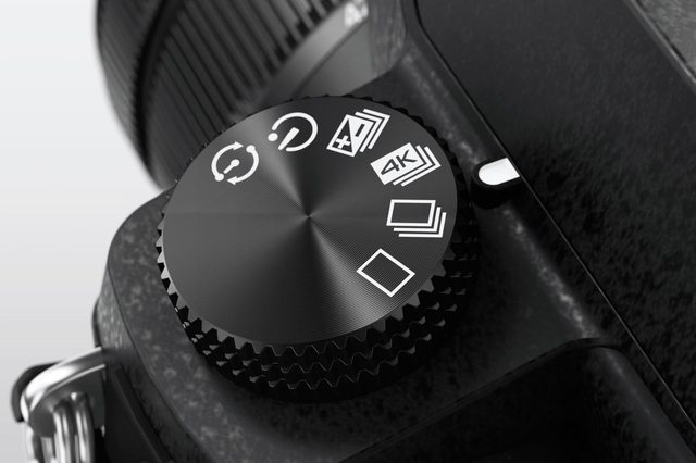 The mode dial has quick access to the 4K burst modes.
