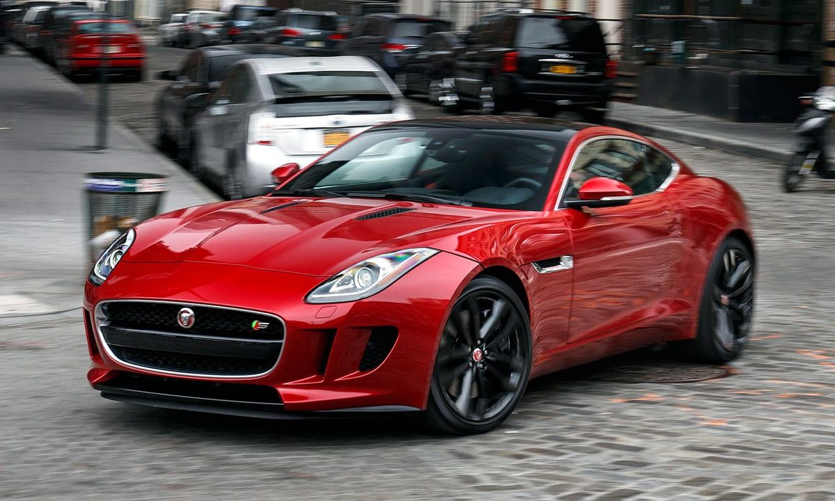 2016 Jaguar F TYPE V6 Manual city front angle