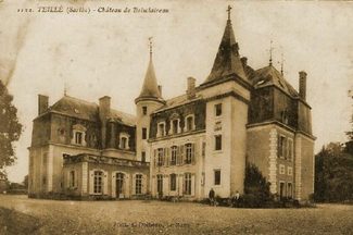 Chateau House Residence