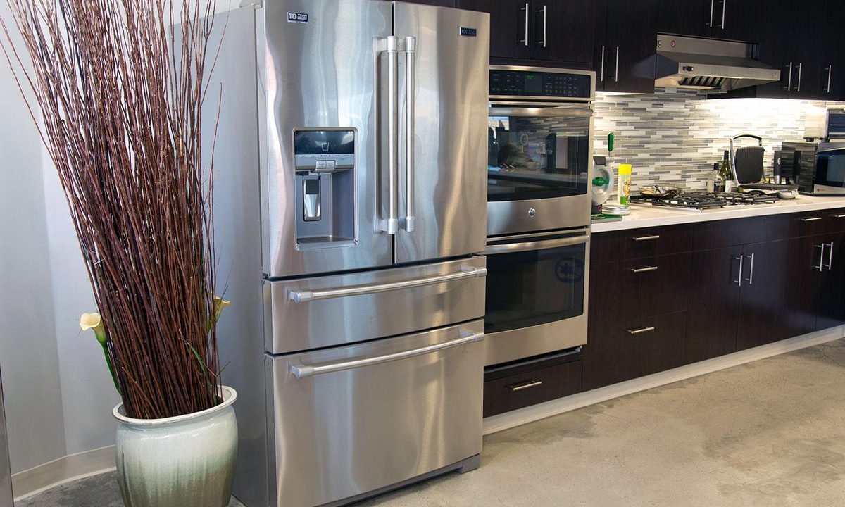 Maytag Fridge MFX2876DRM00