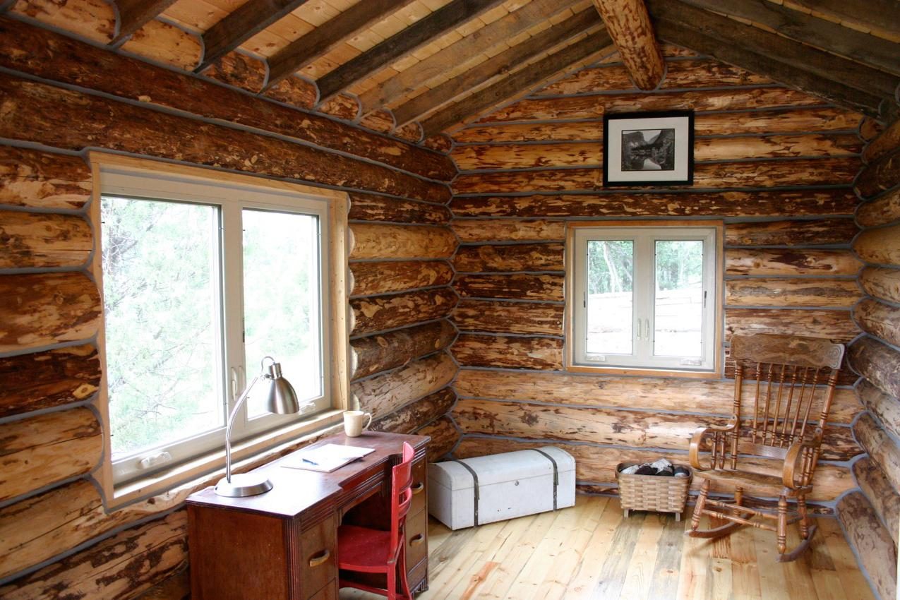 retreat from society and relax in these idyllic cabins around the world ski hut 1