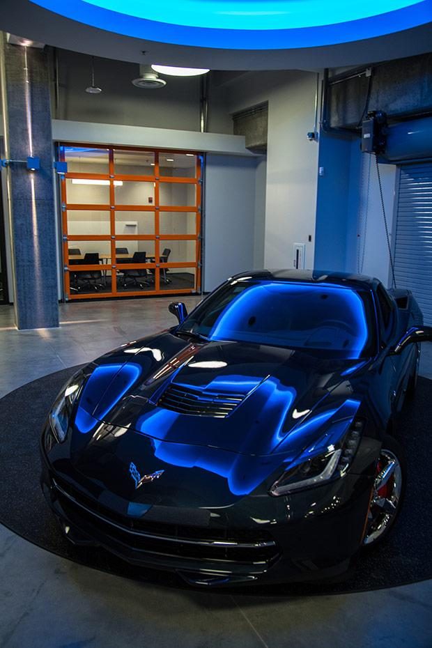 inside atts atlanta drive studio where cars get smarter 1v6b4671