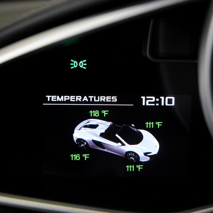 2015 McLaren 650S dash temp